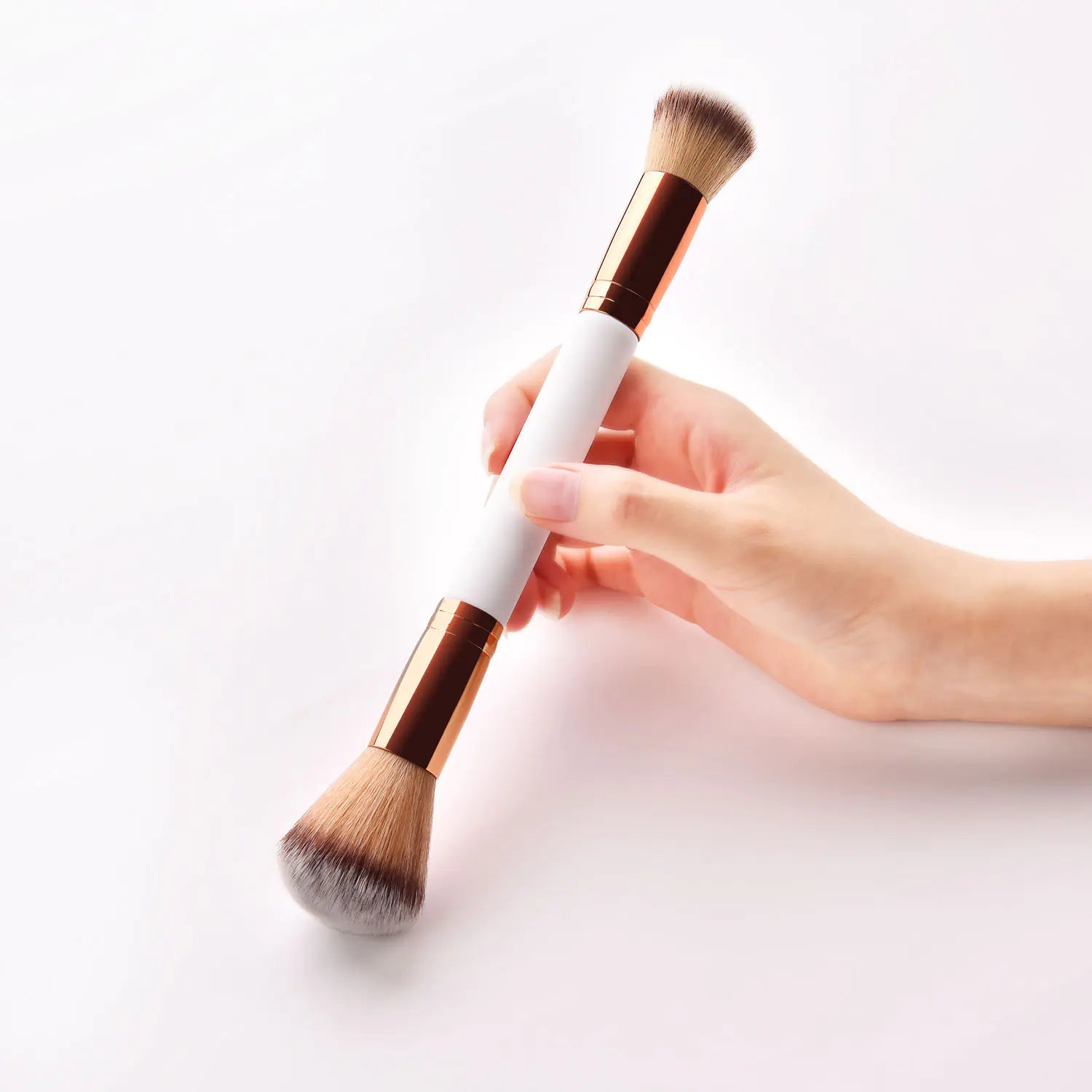 Dual-Head Makeup Brush - Platinum Powder Brush